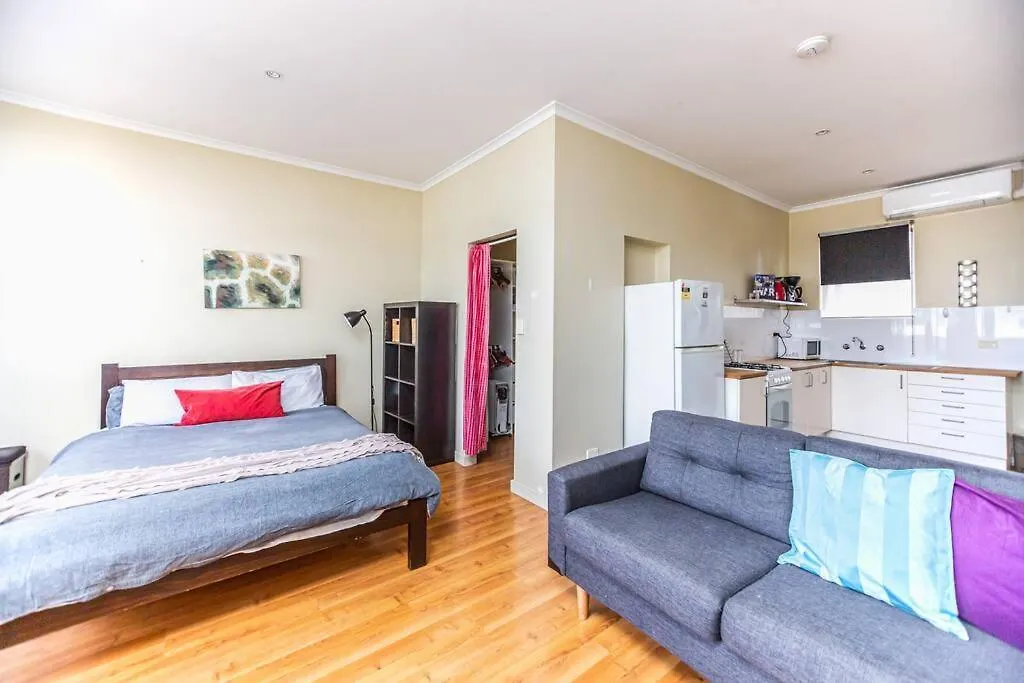 Hutt Street'S Secret Corner Apartment Adelaide 0*,  Australia